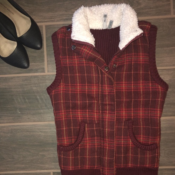 Maroon Red and Gold Button Up Plaid Fuzzy Vest - Picture 1 of 2
